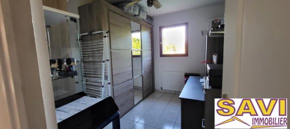 3 bedrooms House in Villemandeur, France No. 89786 18