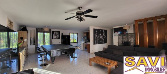 3 bedrooms House in Villemandeur, France No. 89786 9