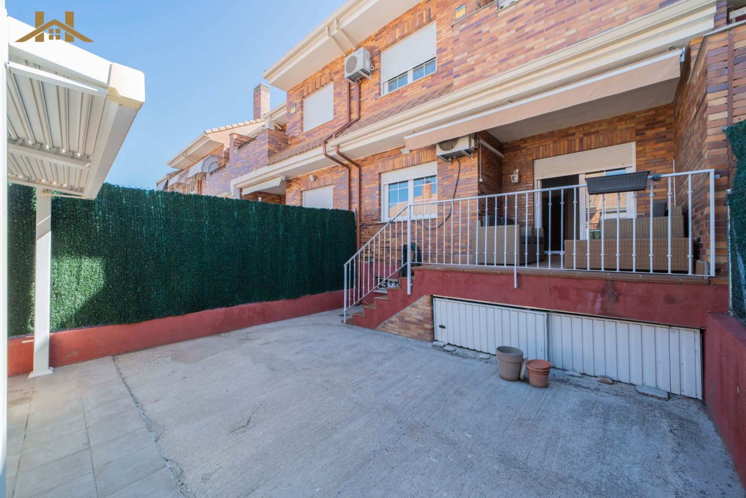 Таунхаус с 4 спальнями в Арройомолинос, Испания № 142665