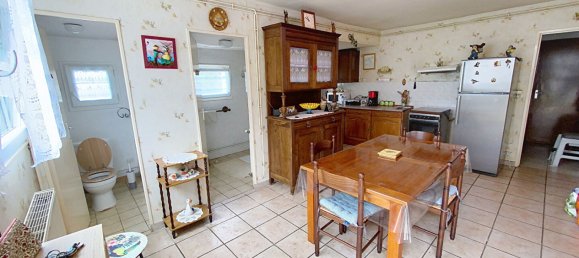 2 bedrooms House in Tierce, France No. 278496 4