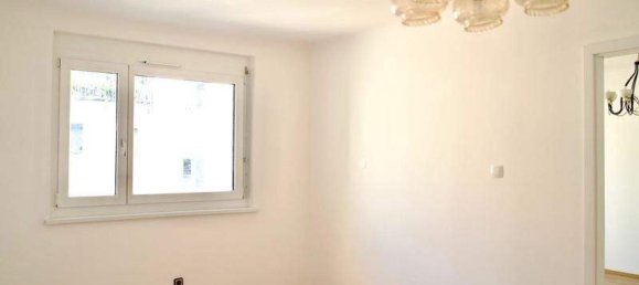 2-salle Appartement à Simmering, Austria No. 153680 5