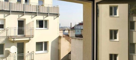 2-salle Appartement à Simmering, Austria No. 153680 3