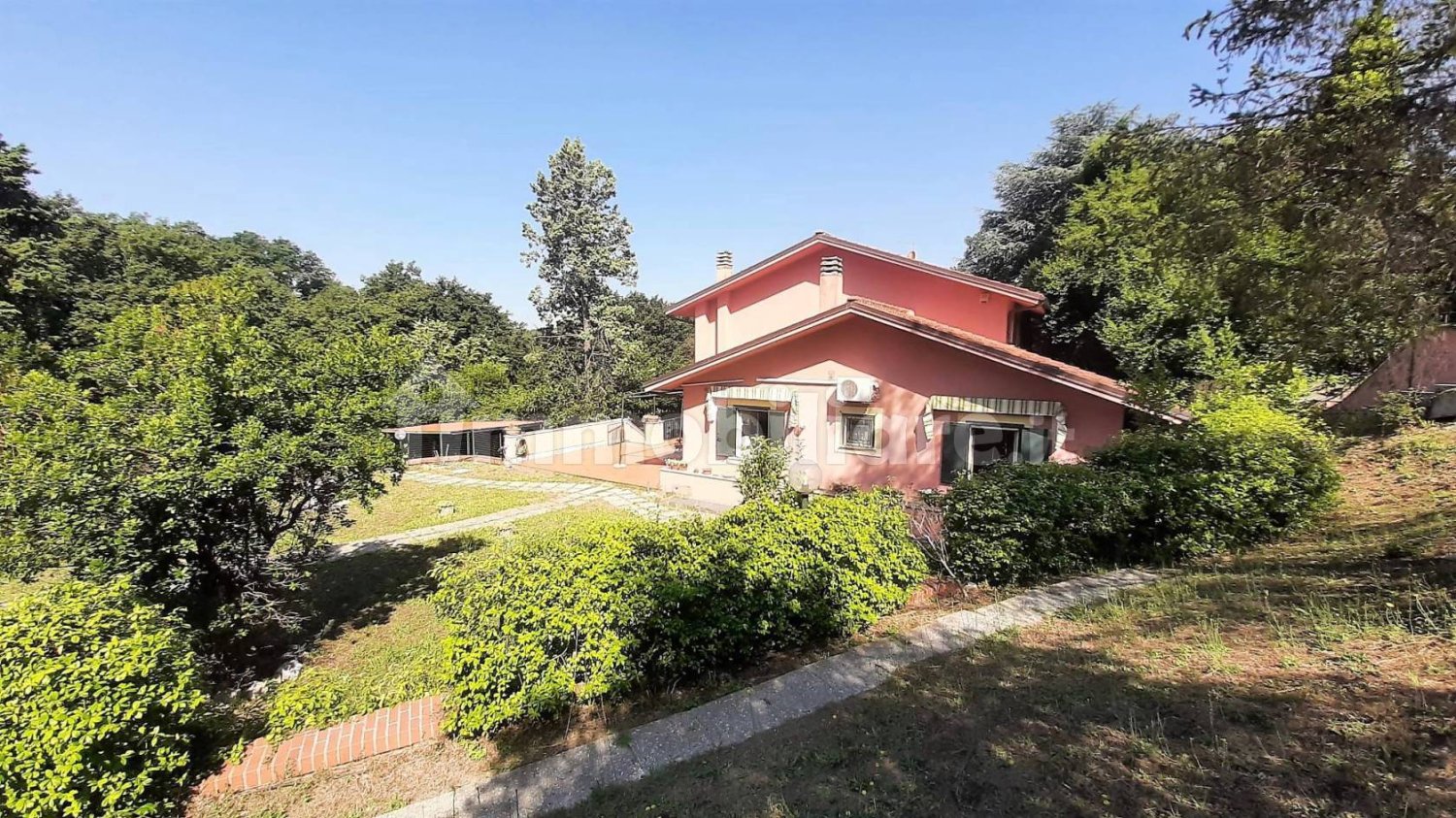 4 bedrooms Villa in Riano, Italy No. 212420