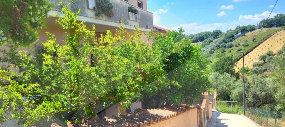 5-Zimmer Wohnung in Pescara, Italy, Nr. 32273 3