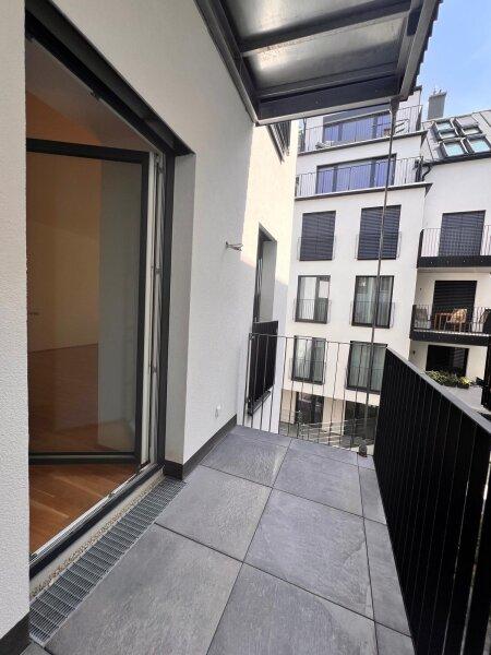 Квартира с 3 комнатами в Веринг, Австрия № 249119