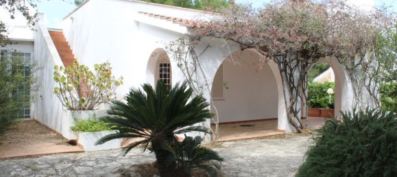 Villa de 6 dormitorios en Ostuni, Italy No. 372769 2
