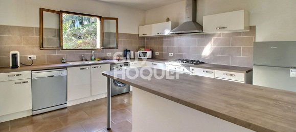 3 bedrooms House in Rosazia, France No. 215207 3