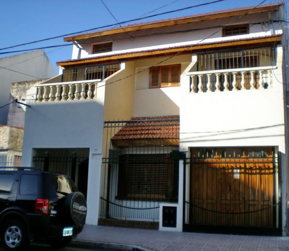 5 bedrooms House in Bermudez, Argentina No. 56709