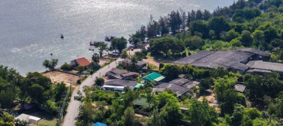 Commercial property in Prachuap Khiri Khan, Thailand No. 23455 9