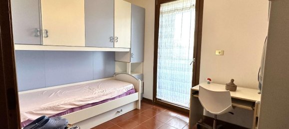 3 rooms House in Fiumicino, Italy No. 130024 16