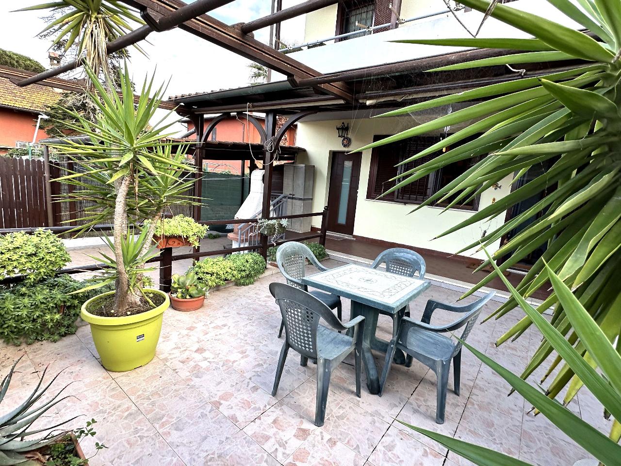 Casa de 3 divisões em Fiumicino, Italy N.º 130024