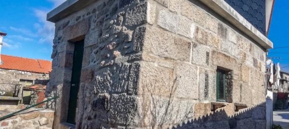 2 bedrooms House in Alijo, Portugal No. 185963 8