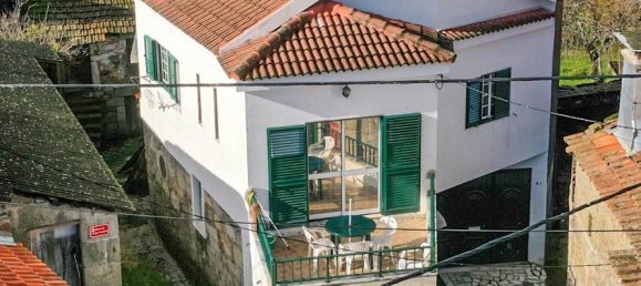 2 bedrooms House in Alijo, Portugal No. 185963 10
