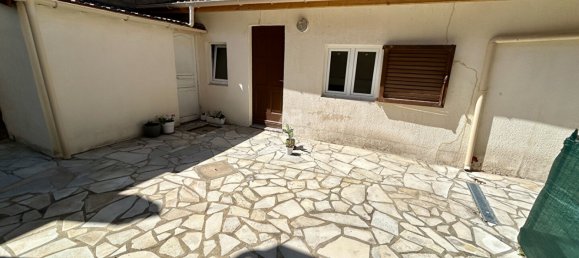1 bedroom House in Poissy, France No. 138833 8