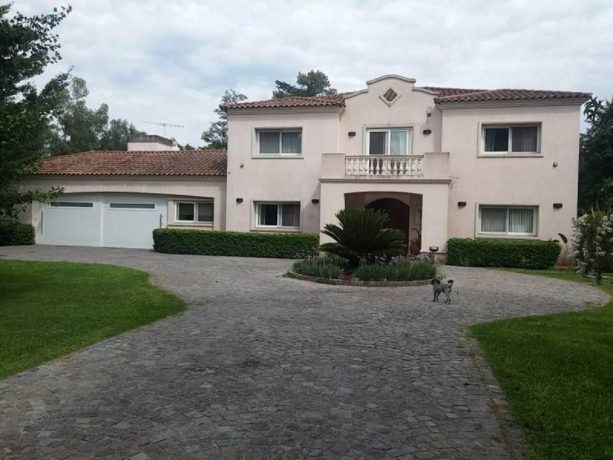 5 bedrooms House in Escobar, Argentina No. 4314