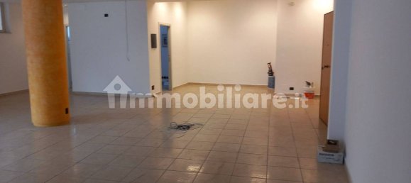 Коммерческая недвижимость 125м² в Катания, Италия № 256111 9