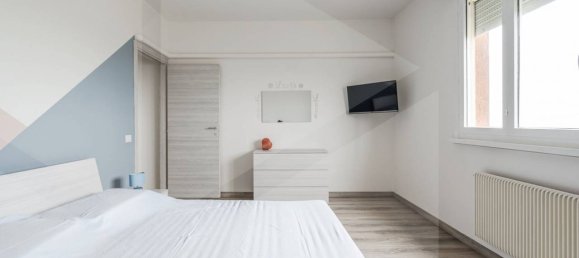 4غرفة شقة في Reggio Emilia, Italy رقم 33636 19