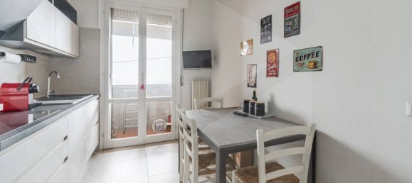 4غرفة شقة في Reggio Emilia, Italy رقم 33636 9