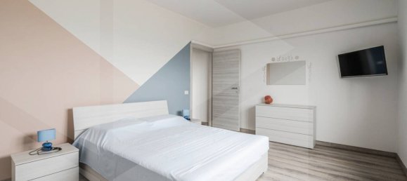 4غرفة شقة في Reggio Emilia, Italy رقم 33636 17