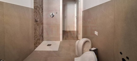 2-salle Appartement à Erbusco, Italy No. 268721 7