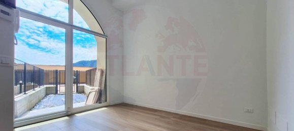 2-salle Appartement à Erbusco, Italy No. 268721 23