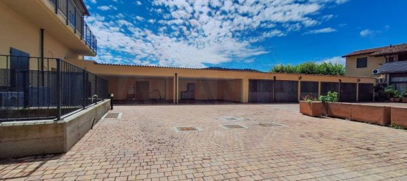 2-salle Appartement à Erbusco, Italy No. 268721 36