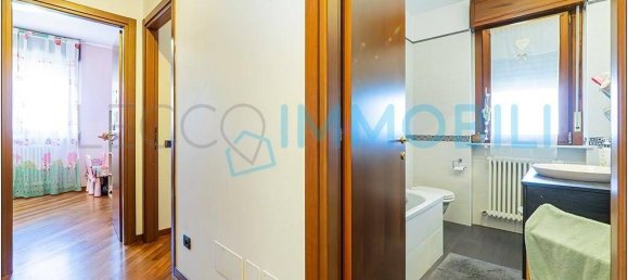 3 chambres Appartement à Calolziocorte, Italy No. 327300 32