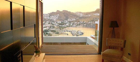 Villa 4+3 in Bodrum, Turkey No. 28192 2