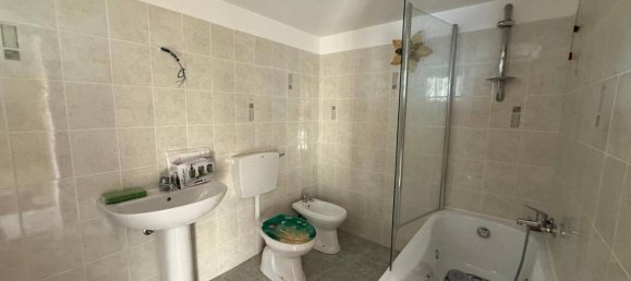 4-Zimmer Wohnung in Parma, Italy, Nr. 139319 23