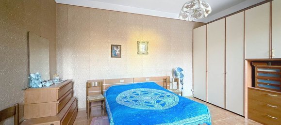 4 rooms House in San Martino dall'Argine, Italy No. 7428 46