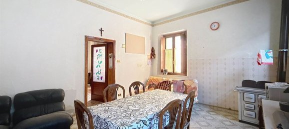 4 rooms House in San Martino dall'Argine, Italy No. 7428 24