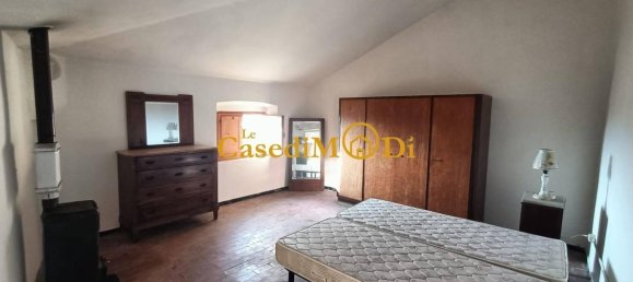 Дом с 4 комнатами в Санта Луче, Италия № 352486 2