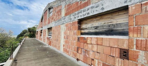 Villa de 9 habitaciónes en Campofelice di Roccella, Italy No. 175844 6