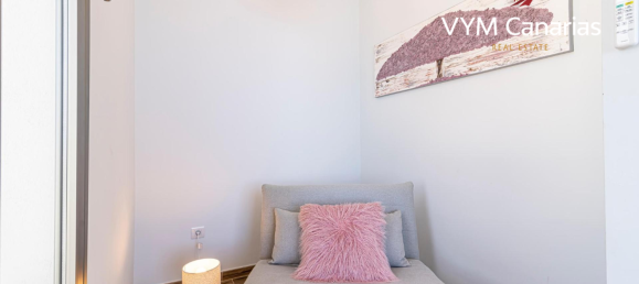 5 bedrooms Villa in Torviscas, Spain No. 5371 12