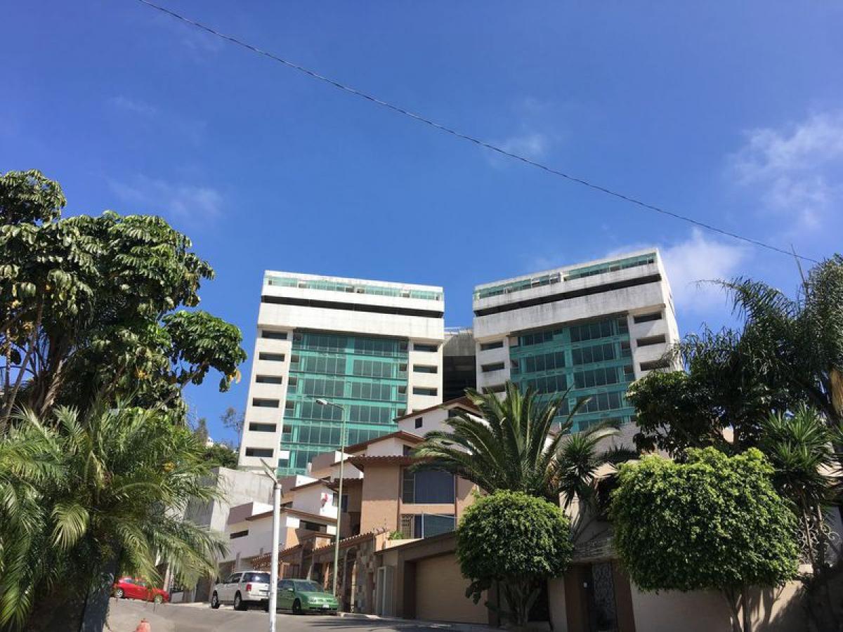 2700m² Building in Tijuana, Mexico No. 202458