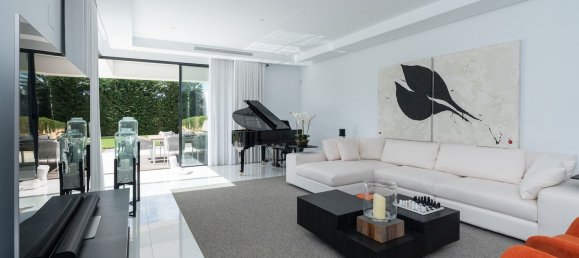 Вилла с 5 спальнями в Малага, Испания № 43086 12