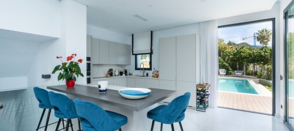 Вилла с 5 спальнями в Малага, Испания № 43086 48