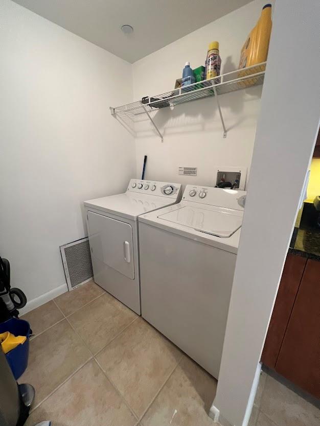2 bedrooms Commercial property for sale in Miami, Miami-Dade, Florida, USA № 613625