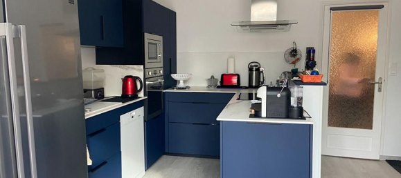 3 bedrooms House in Nevers, France No. 208051 3