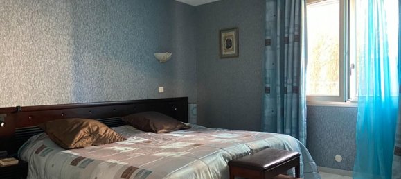 3 bedrooms House in Nevers, France No. 208051 9