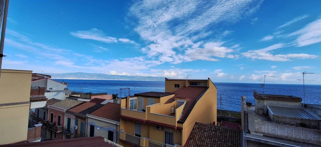 3غرفة شقة في Scaletta Zanclea, Italy رقم 42635