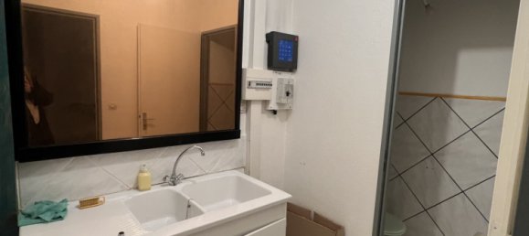 62m² Commercial property in Colmar, France No. 79969 5