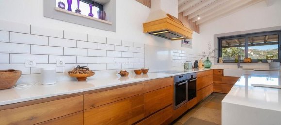 4 bedrooms Villa in Loule, Portugal No. 110663 7