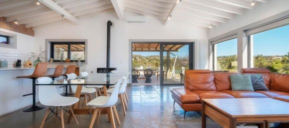 4 bedrooms Villa in Loule, Portugal No. 110663 2