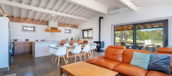 4 bedrooms Villa in Loule, Portugal No. 110663 3