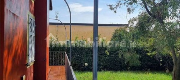 4 chambres Villa à Sarzana, Italy No. 81687 3