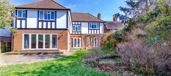 5 bedrooms House in Croydon, United Kingdom No. 7971 22