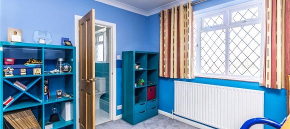 5 bedrooms House in Croydon, United Kingdom No. 7971 18