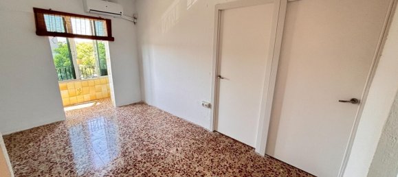 Apartamento de 3 dormitorios en Andalucía, Spain No. 157638 2