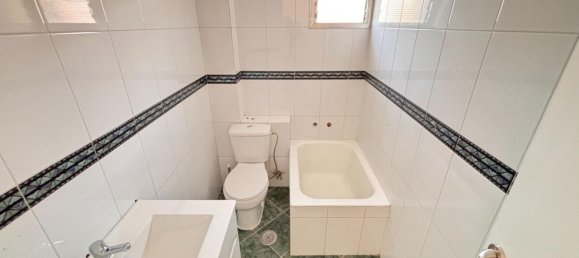 Apartamento de 3 dormitorios en Andalucía, Spain No. 157638 28